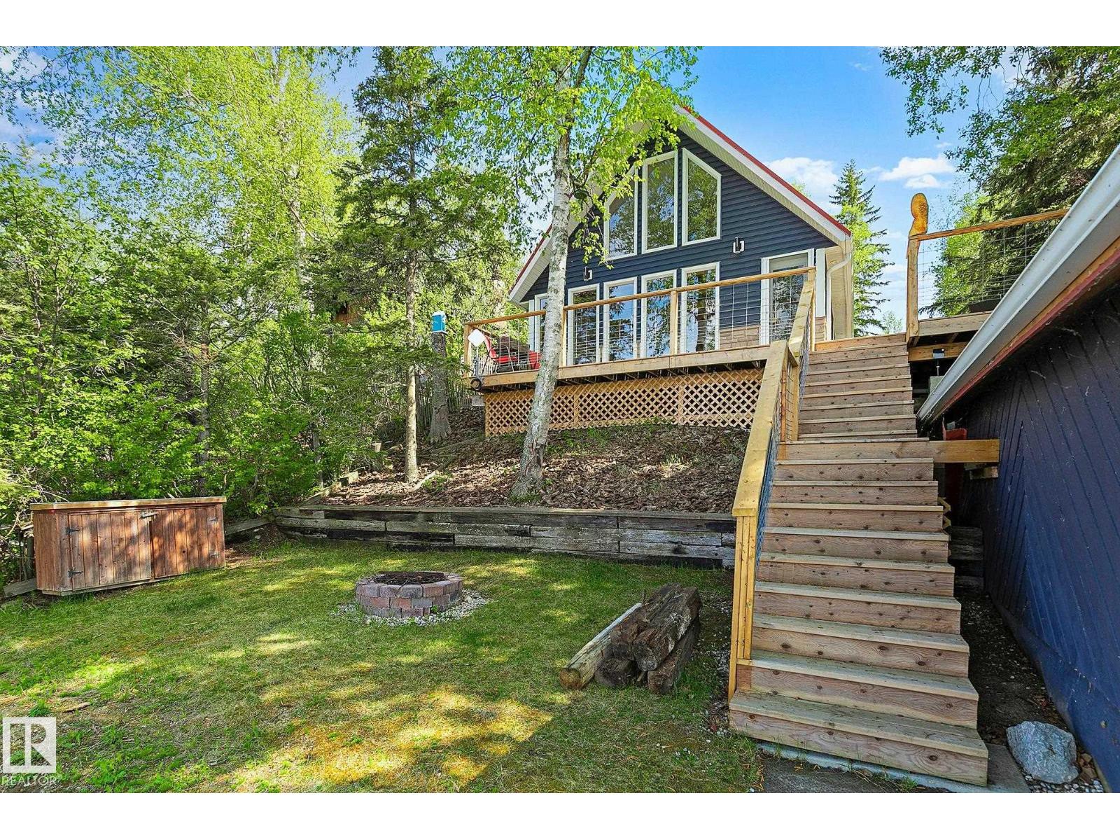 16 WILLOW AV - 44