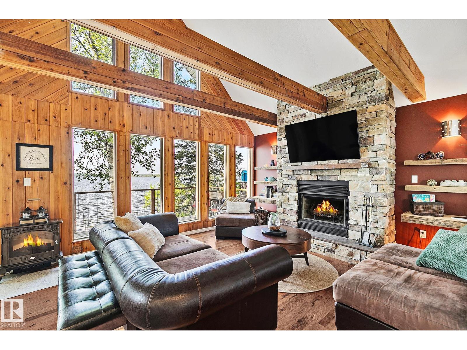 16 WILLOW AV - 9