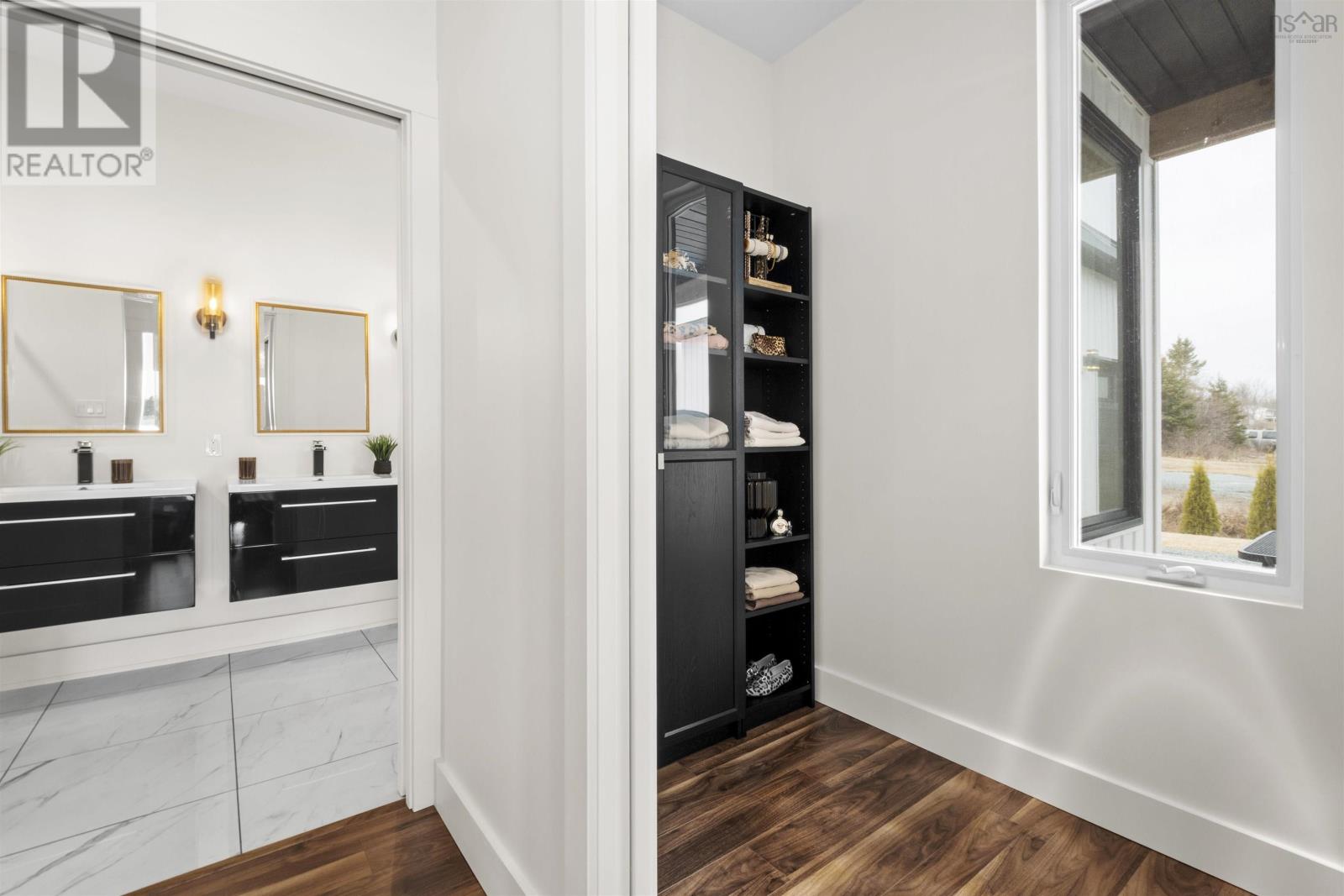 1612 Crowell Road - 21