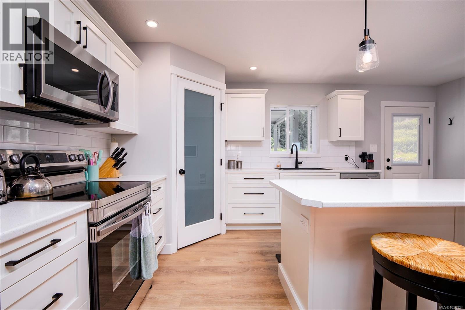 3238 Malcolm Rd - 26
