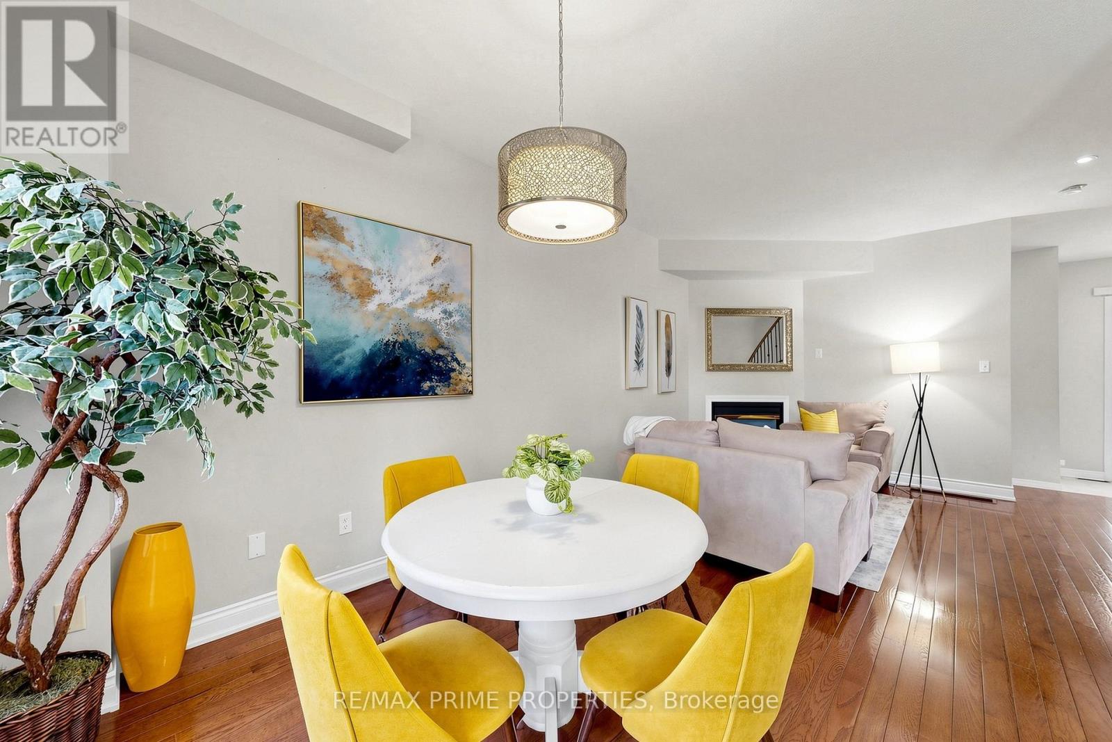 68 HARBOURTOWN CRESCENT - 8