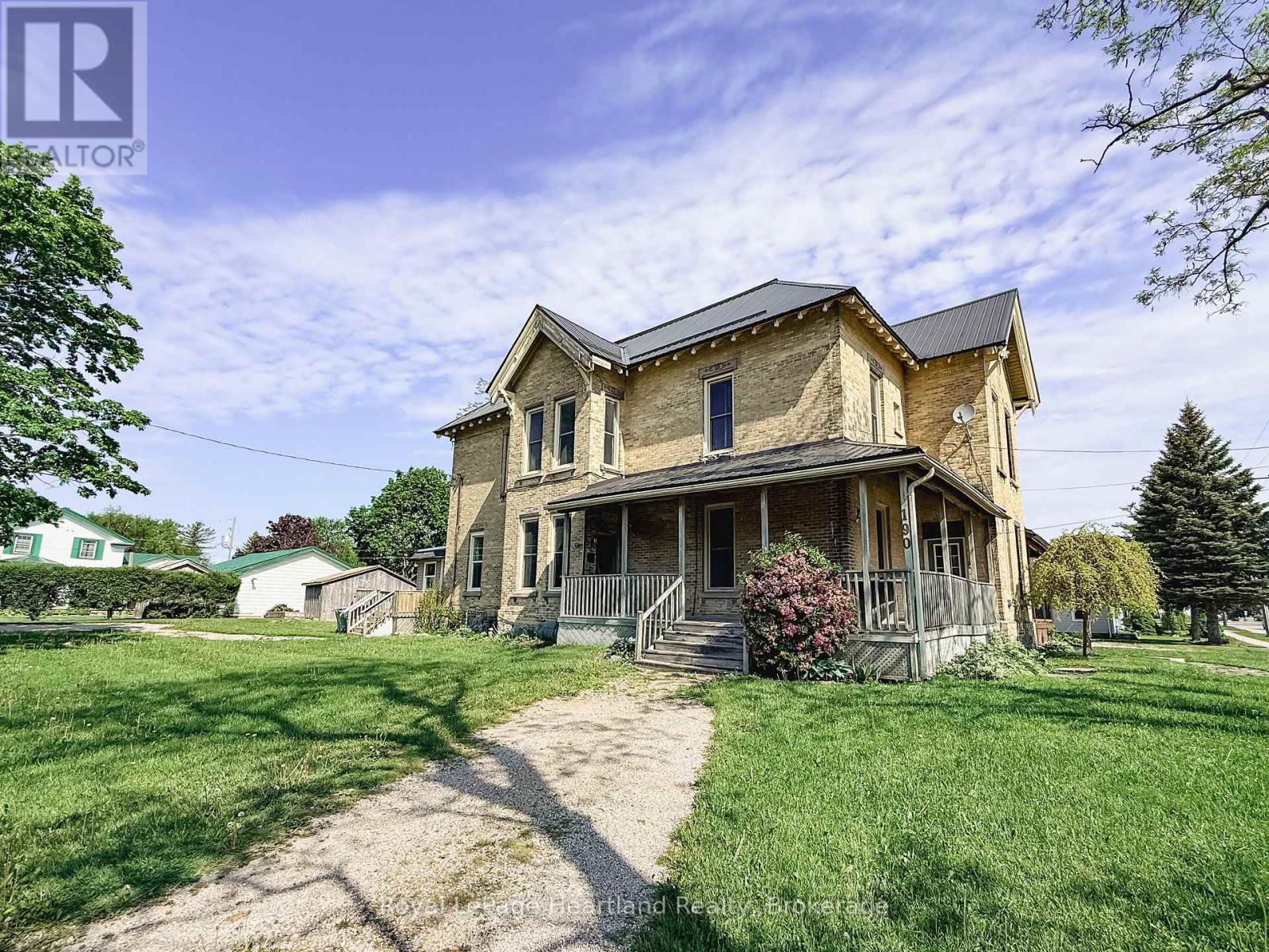 190 ALBERT STREET - 2