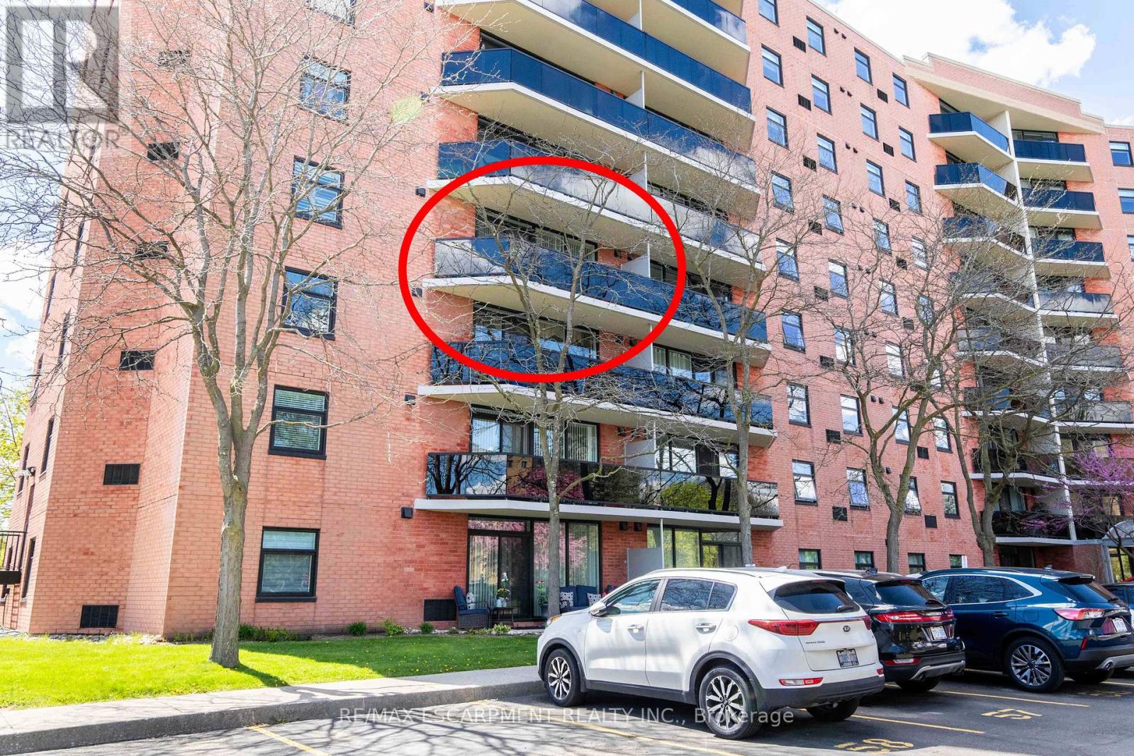 #401 9 BONHEUR COURT - 4