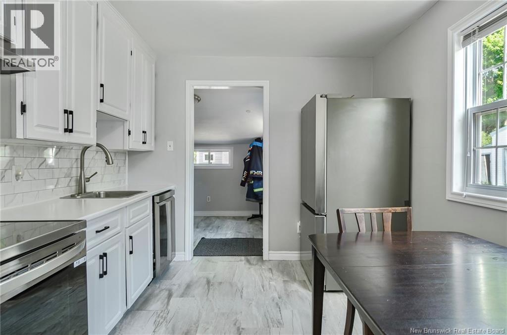57 Wellesley Avenue - 12