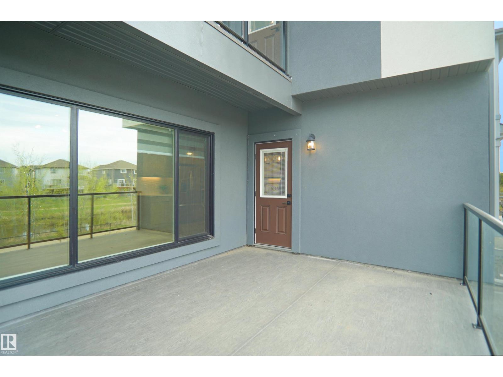 162 EDGEWATER CI - 56