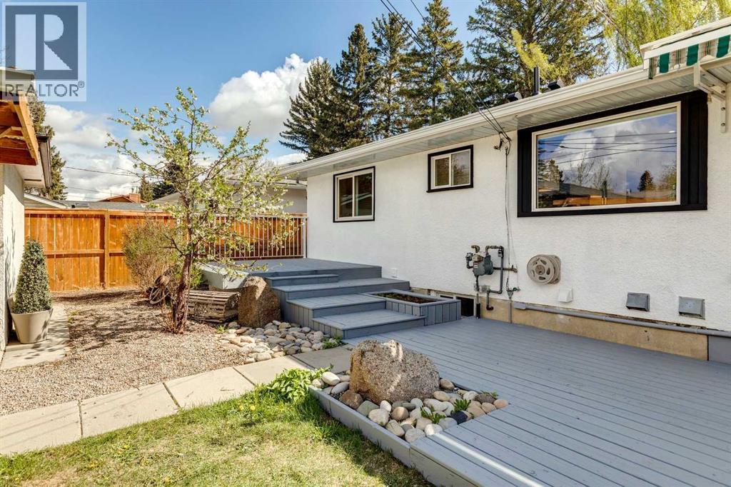 175 Havenhurst Crescent SW - 49