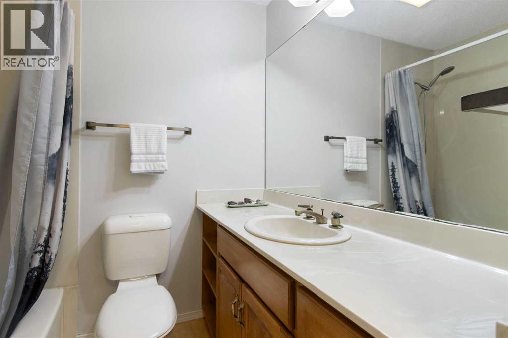 10811 Maplecrest Road SE - 18