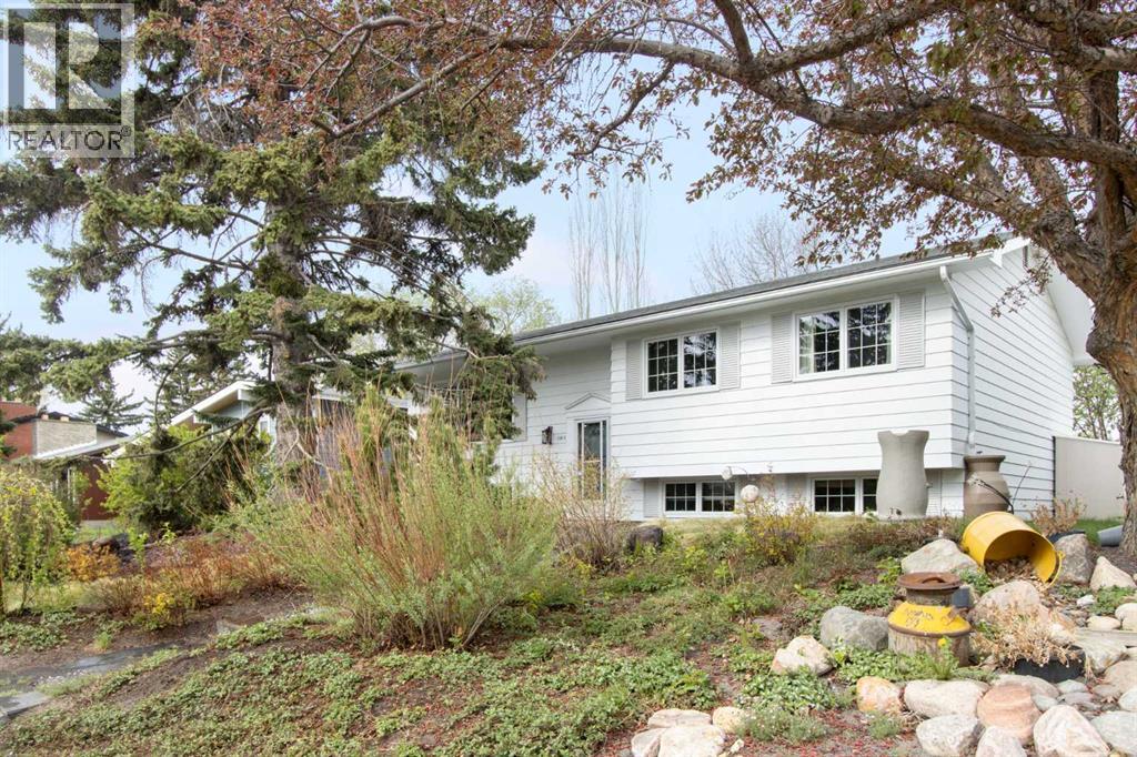 10811 Maplecrest Road SE - Image 2