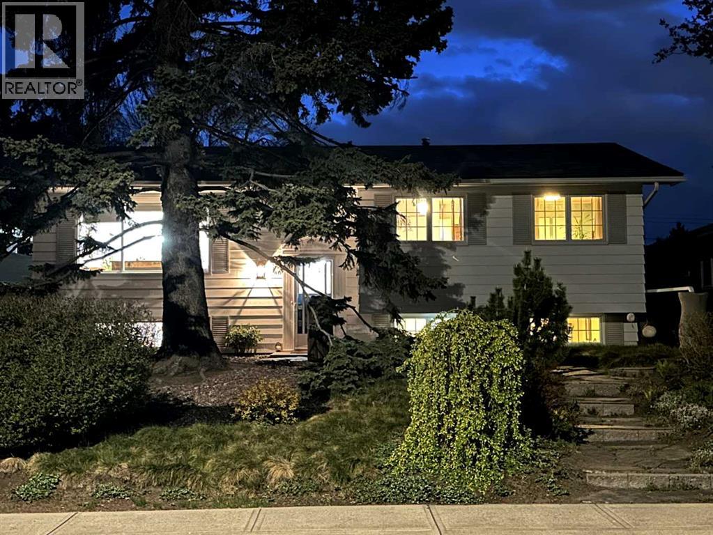 10811 Maplecrest Road SE - 33