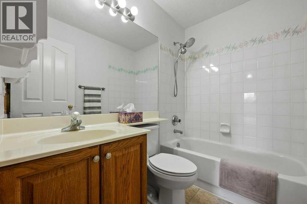 125 Woodpark Close SW - 37
