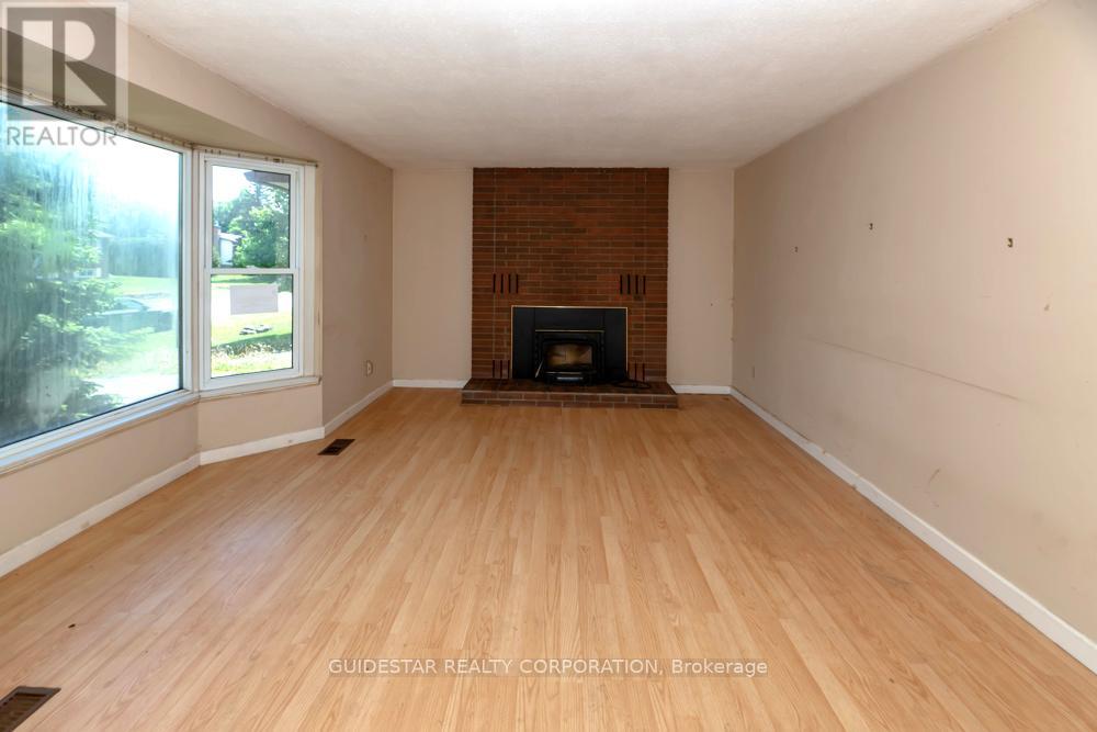 6501 DOCTOR BLAIR CRESCENT - 4