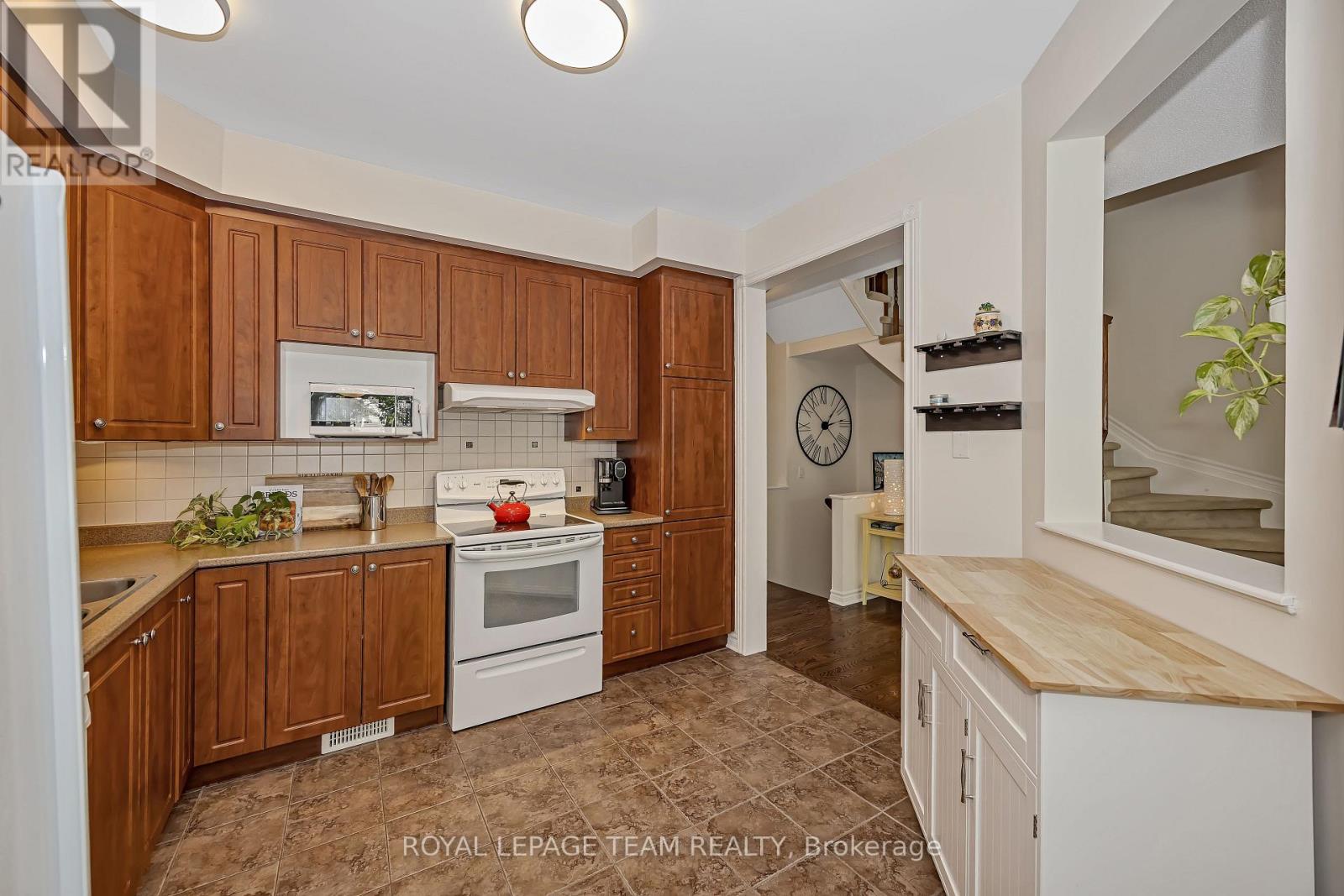 472 CELTIC RIDGE CRESCENT - 15