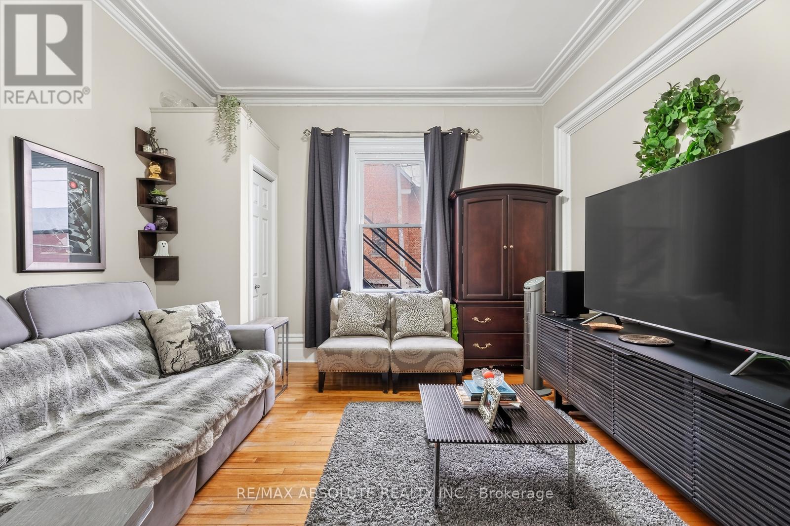 3 Bed, 1 Bath House for Sale in Ottawa – 231 BELL STREET N, Ottawa – MLS# X13212554 - Image 12