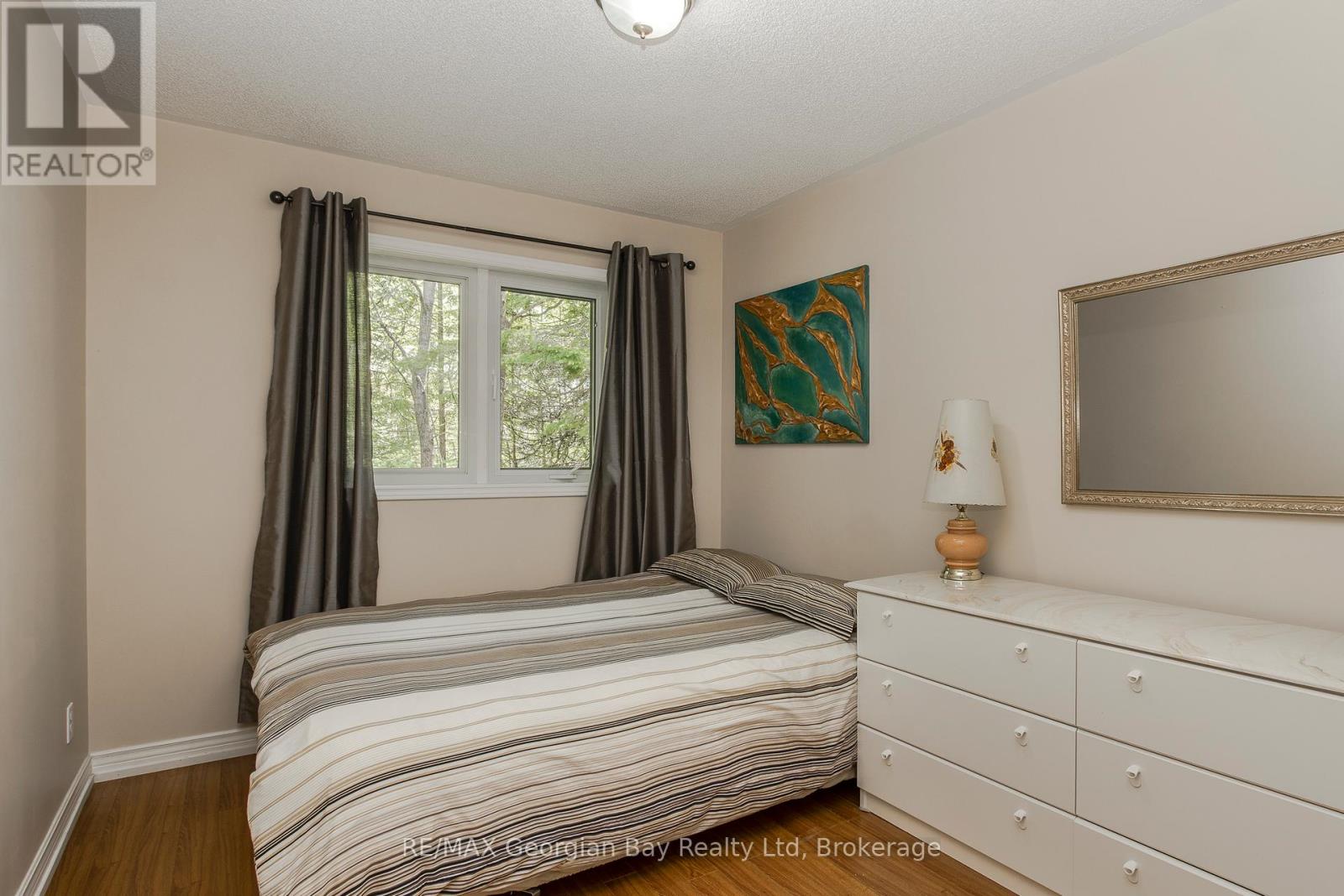 2 RIDOUT COURT - 11