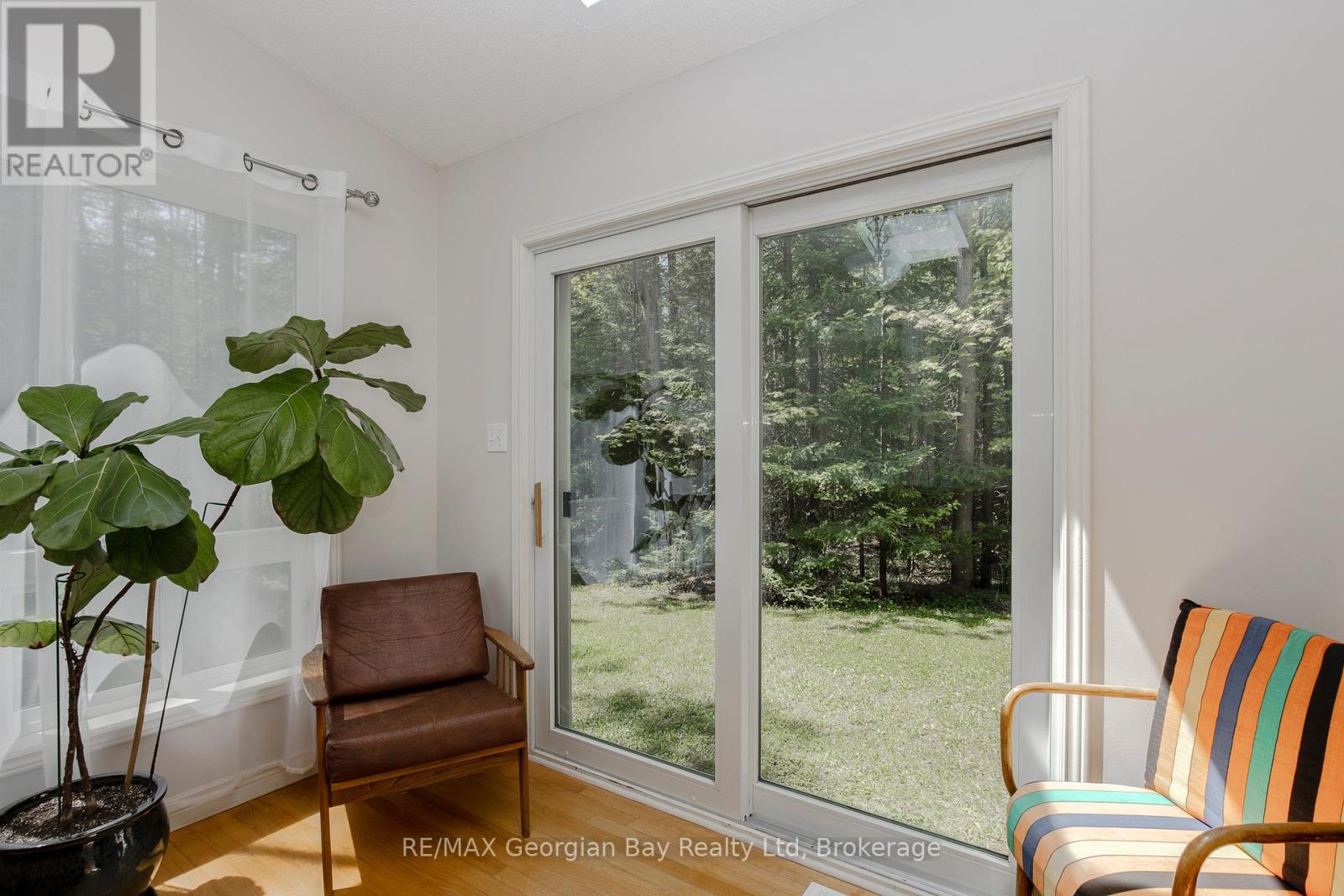 2 RIDOUT COURT - 9