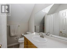 2 Ridout Court, Tiny, ON L0L2J0 Photo 18