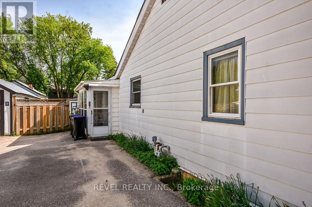 110 QUEEN STREET - Image 3