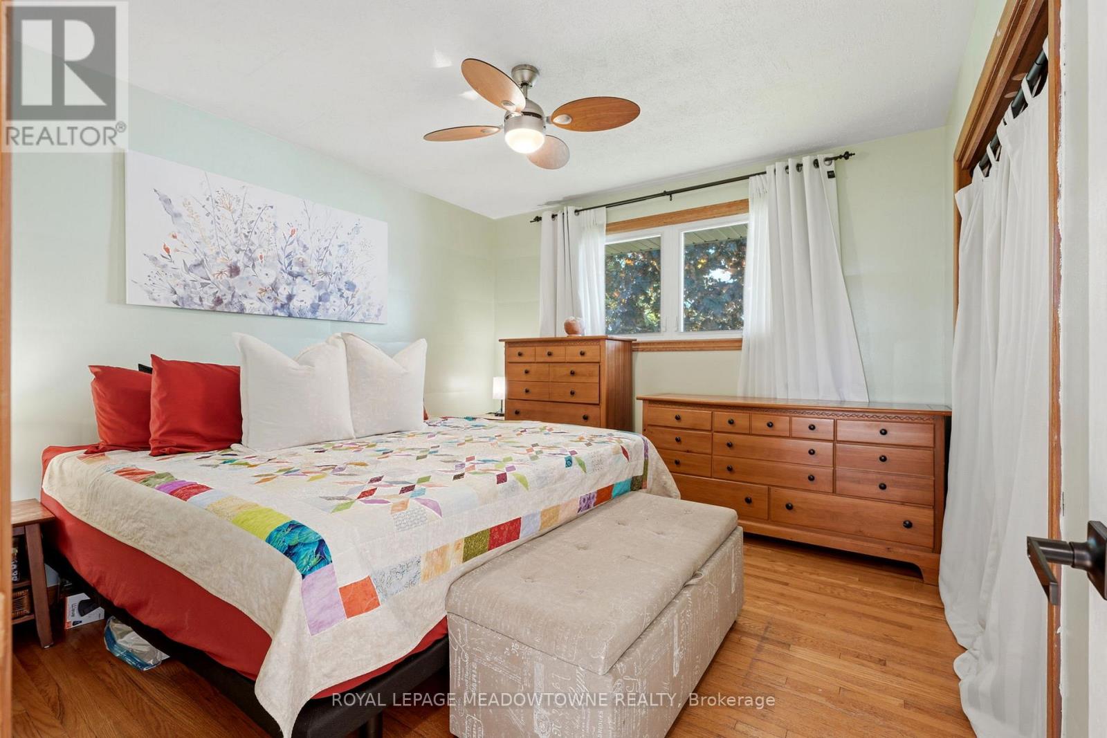26 MOULTREY CRESCENT - 12