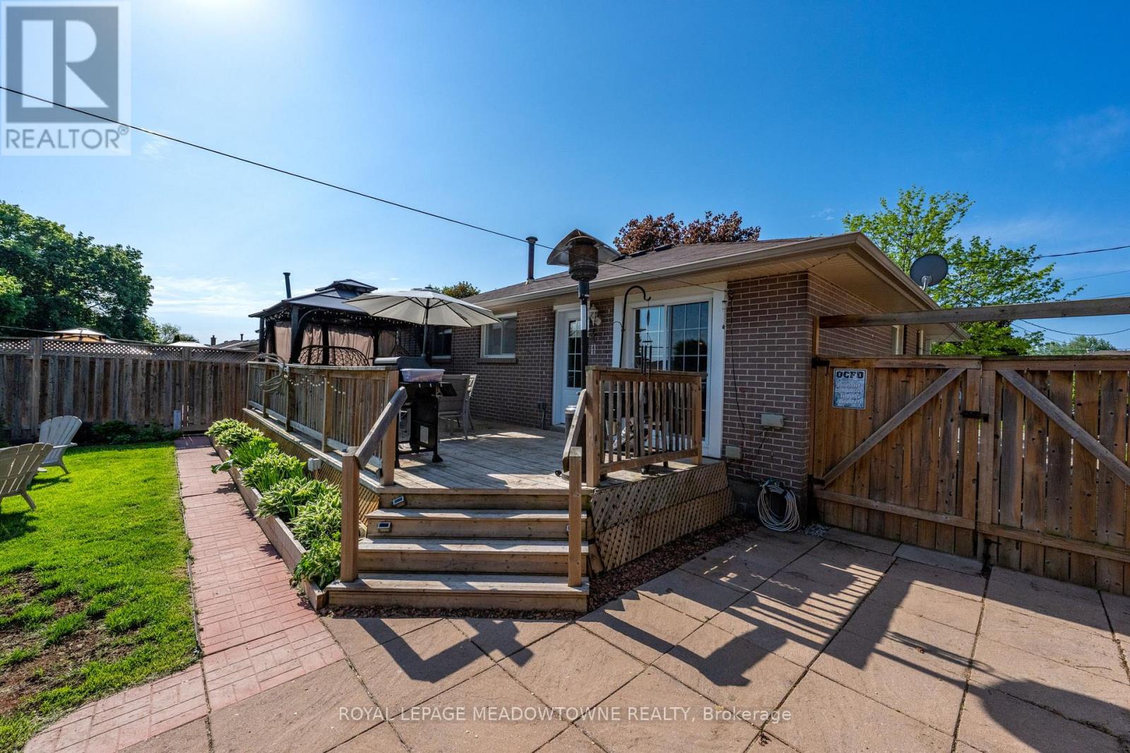 26 MOULTREY CRESCENT - 24