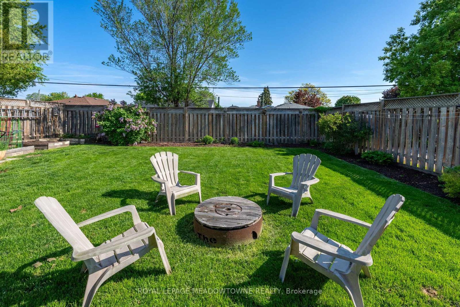 26 MOULTREY CRESCENT - 27