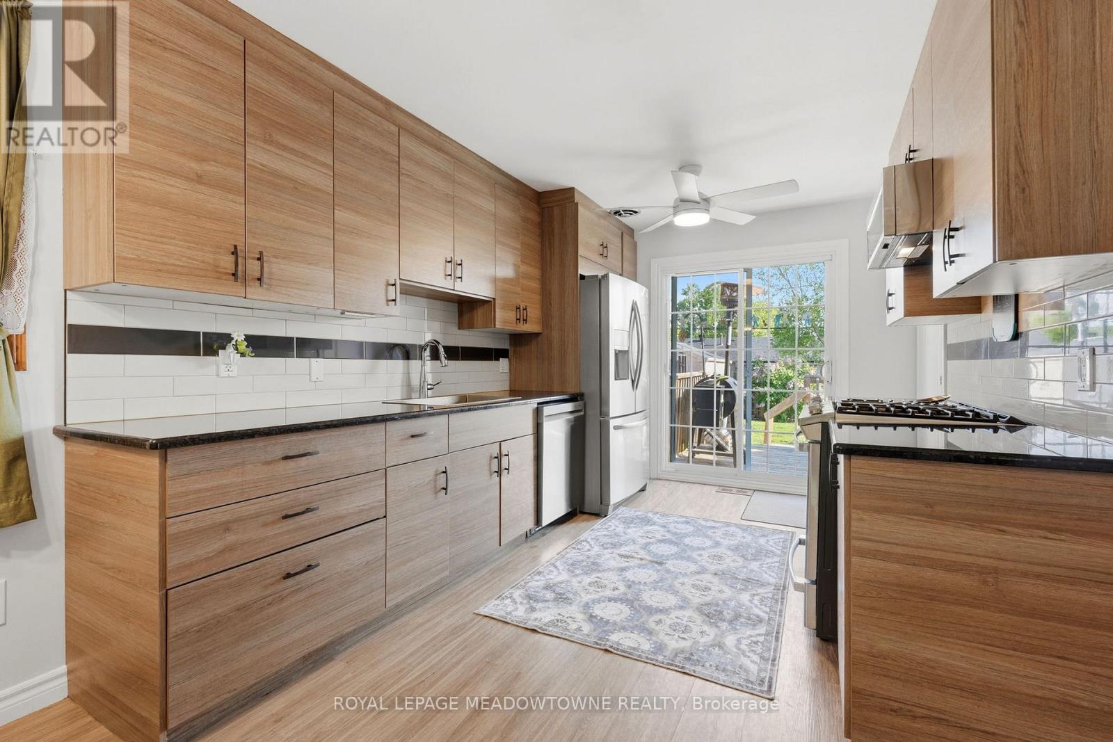 26 MOULTREY CRESCENT - 8