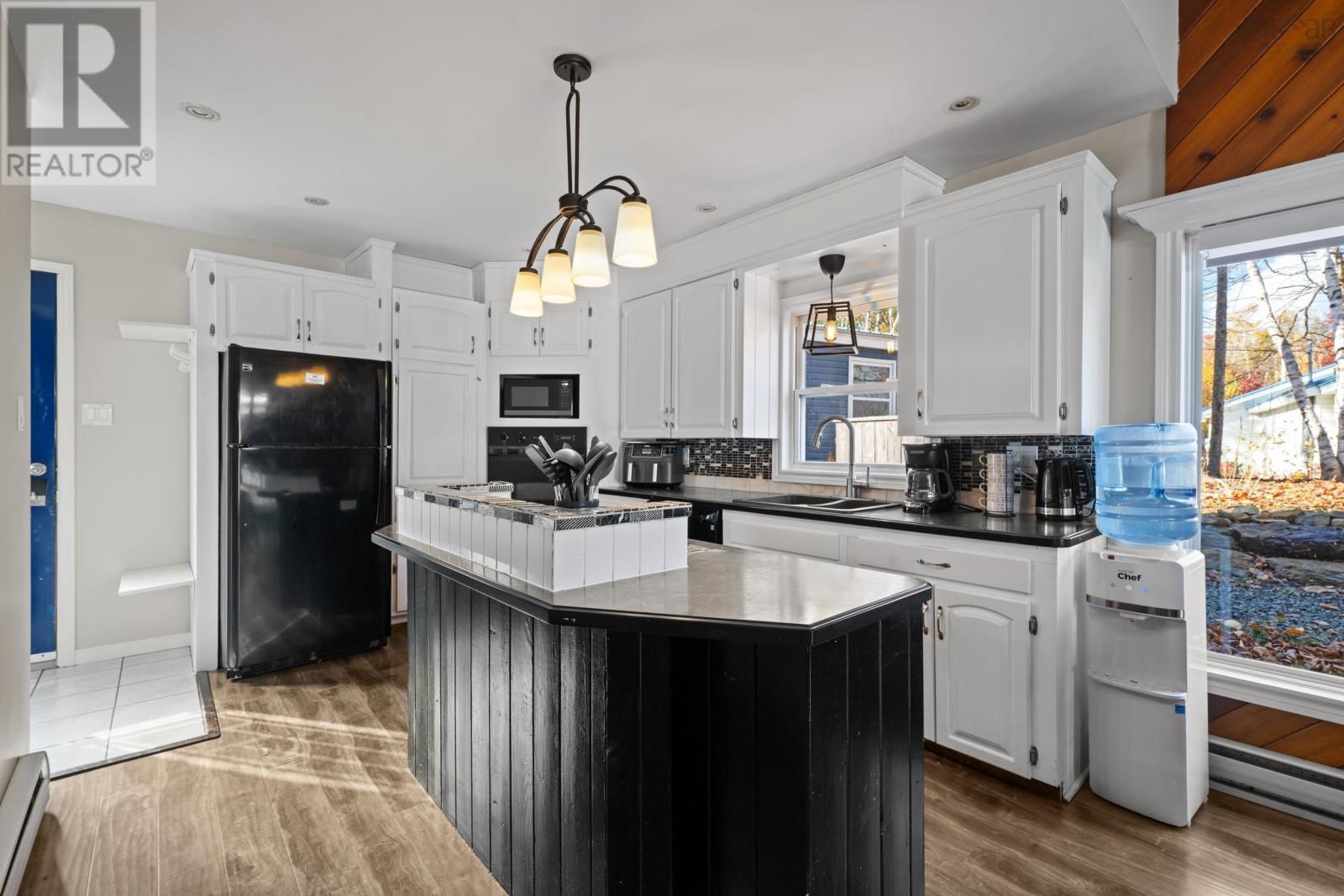 27 Crooked Lake Road - 11