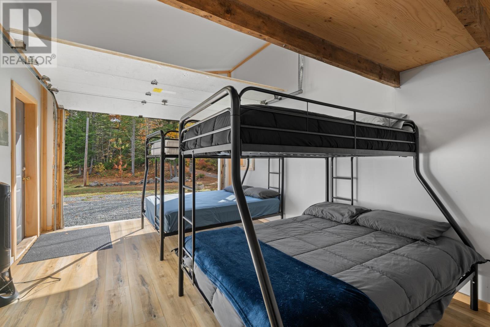 27 Crooked Lake Road - 36