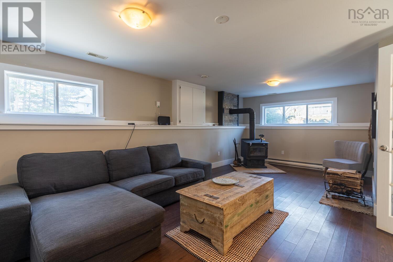 42 David Allen Drive - 21