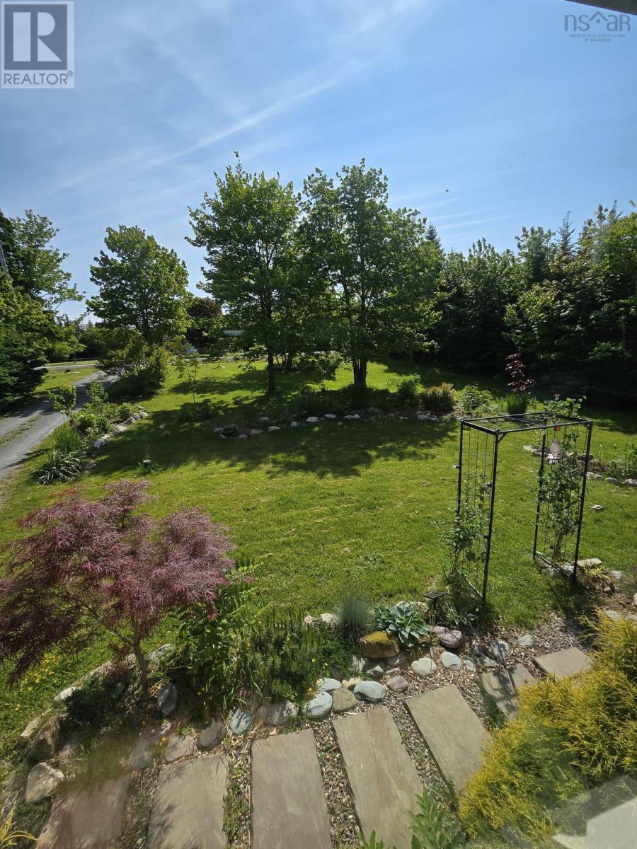 42 David Allen Drive - 37