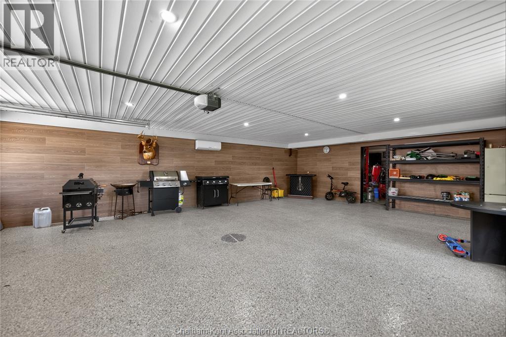 944 MCNAUGHTON AVENUE - Image 21