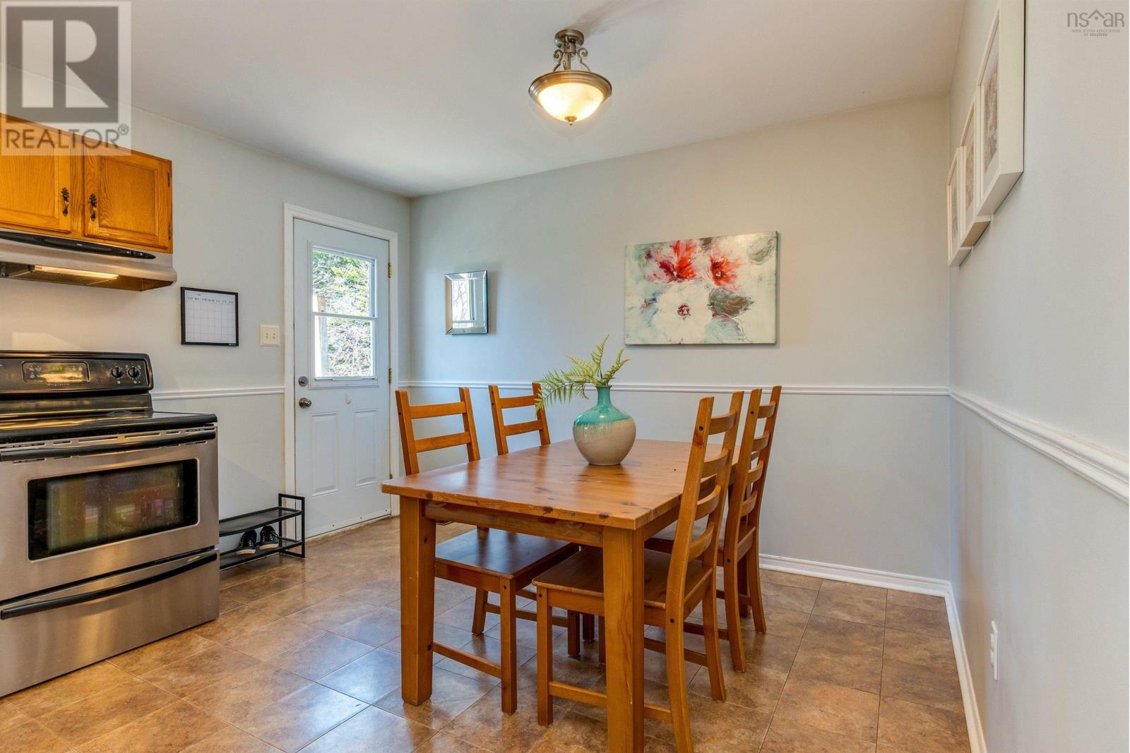 107 Shrewsbury Road - 11