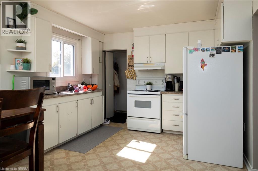 206 KING Street - 24
