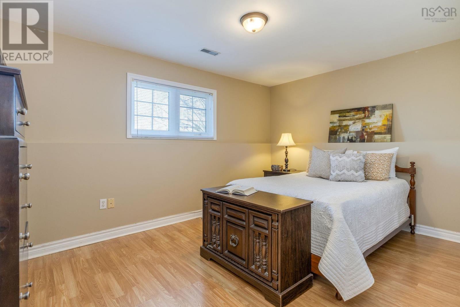 107 Shrewsbury Road - 28