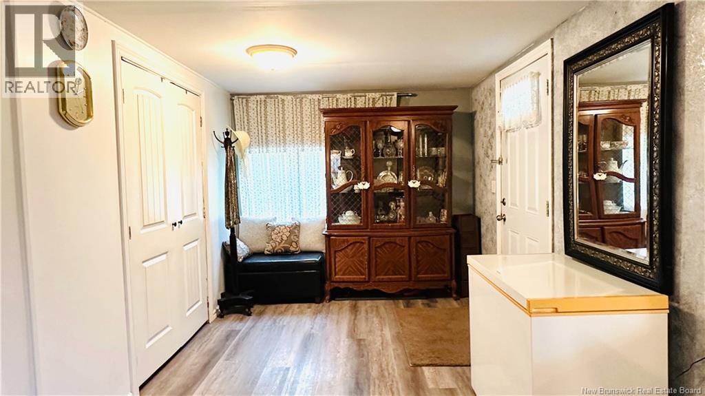 876 Central Street - 12