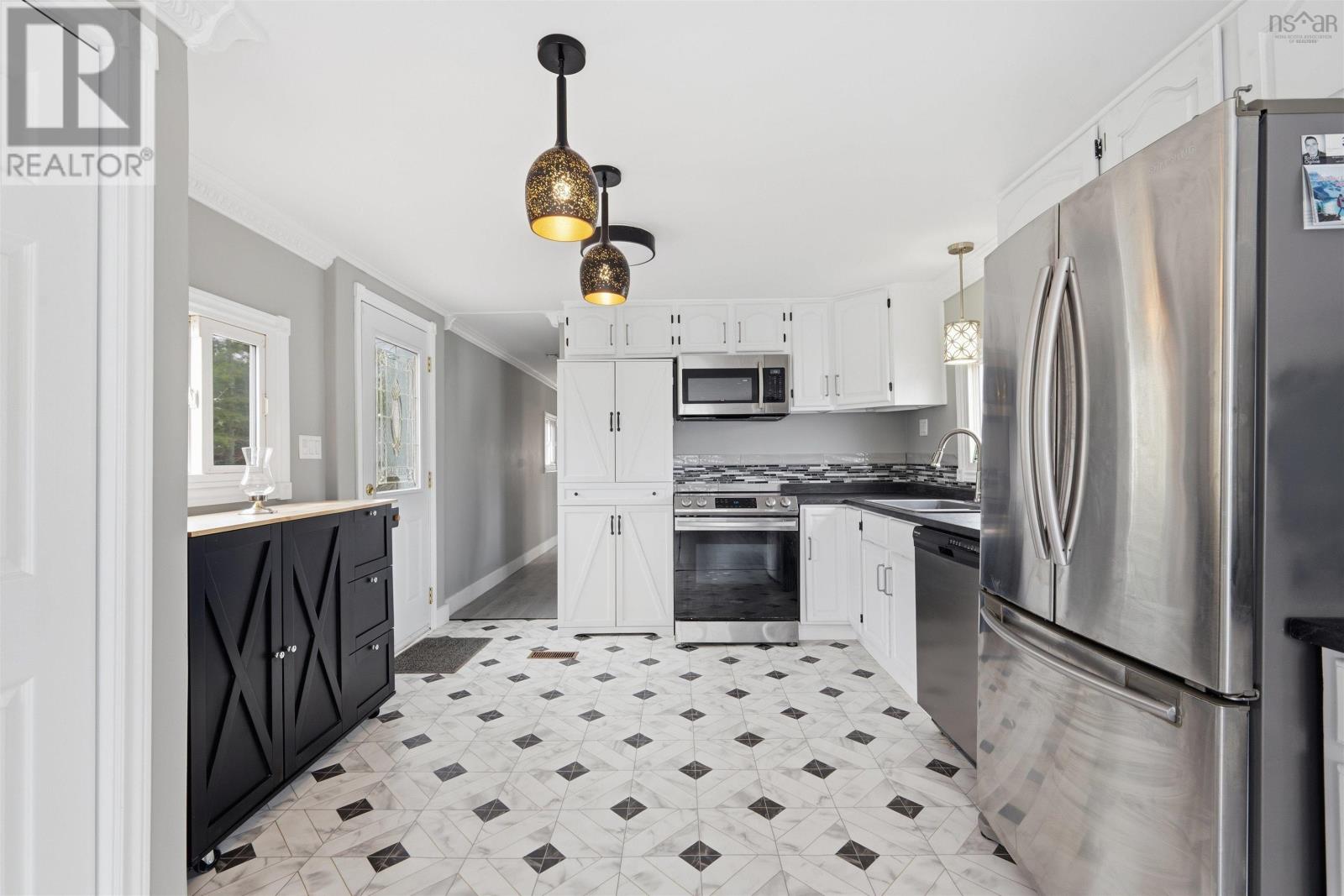 Property 28 of 38 of 1 Bishop Avenue