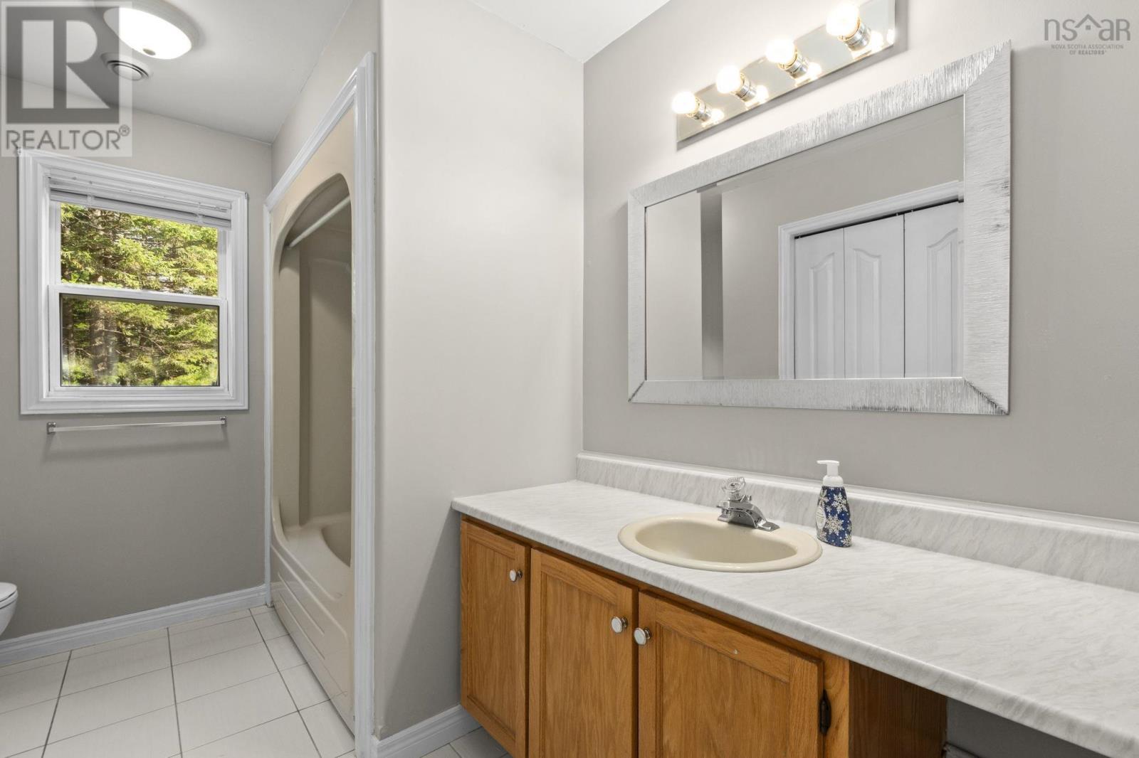 Property 35 of 48 of 15 Bingham Drive