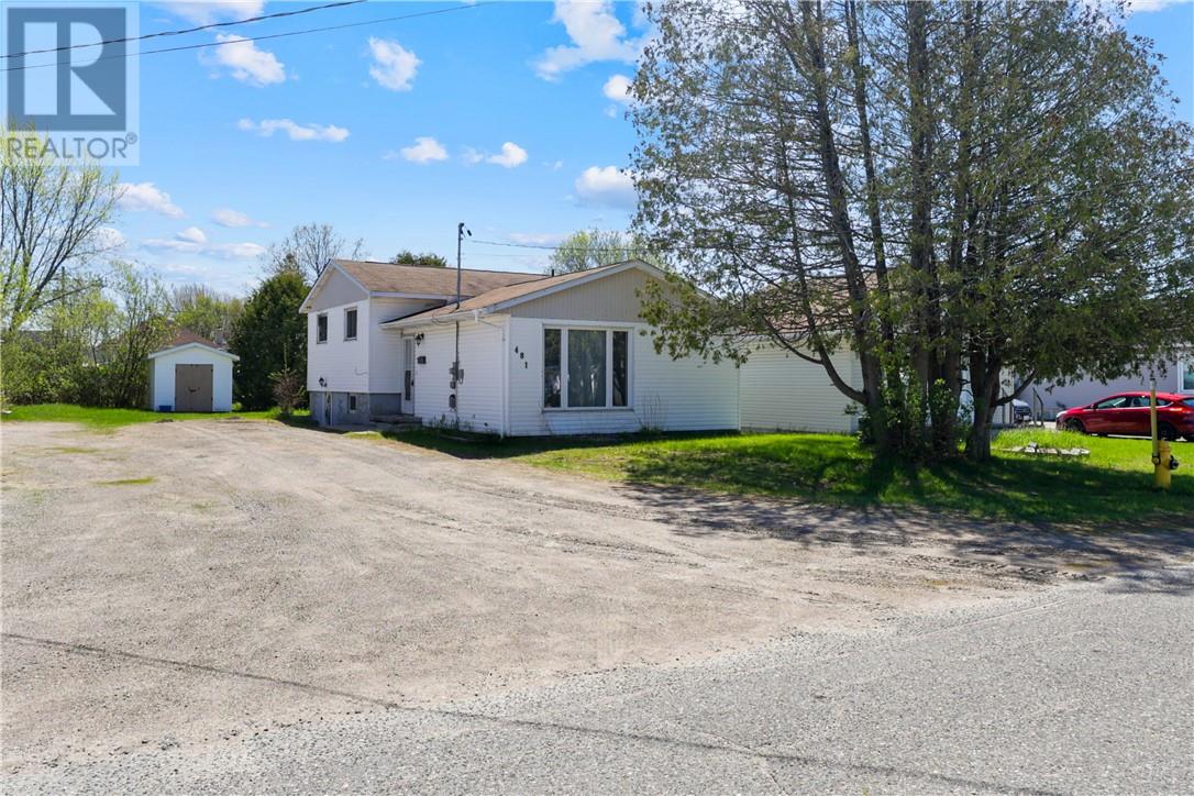 481 ADELAIDE Street - 2