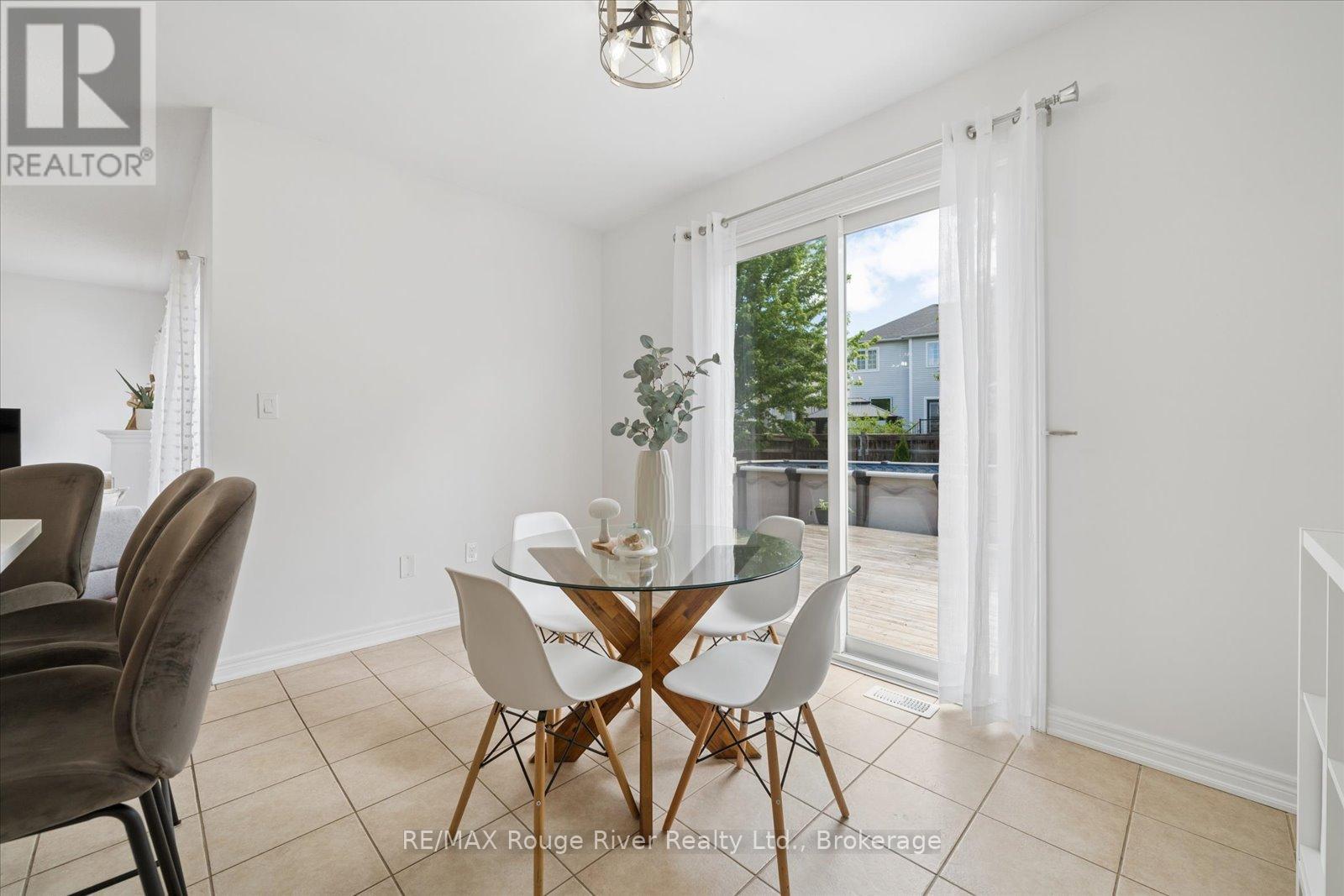 57 BAYBERRY COURT - 18