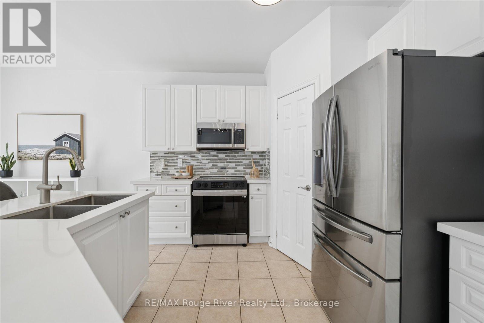 57 BAYBERRY COURT - 22