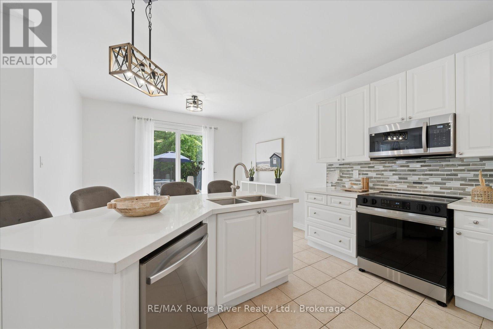 57 BAYBERRY COURT - 23