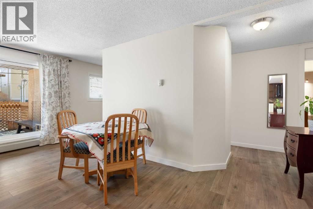#3 722 4A Street NE - 6