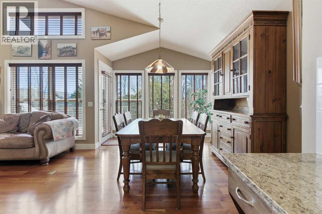 183 Discovery Ridge Way SW - 12