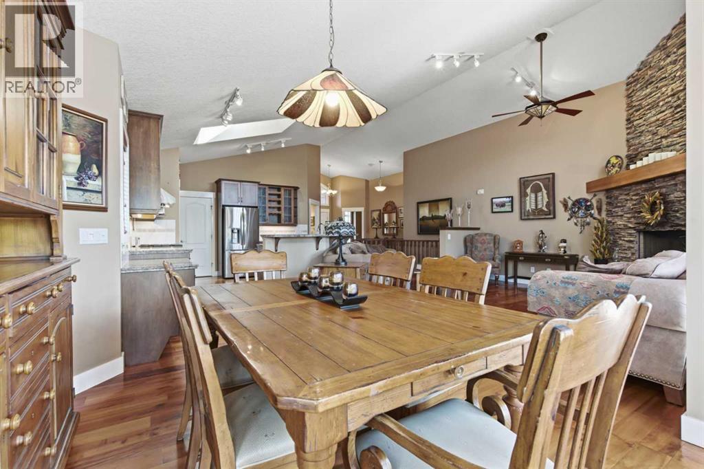 183 Discovery Ridge Way SW - 11