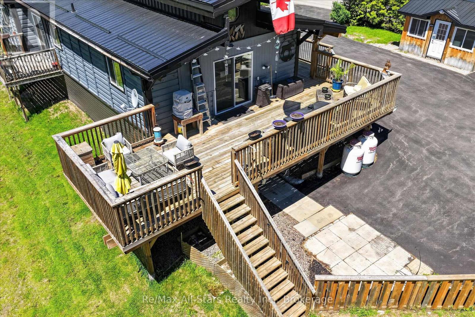 28 PINE RIDGE ROAD - 17