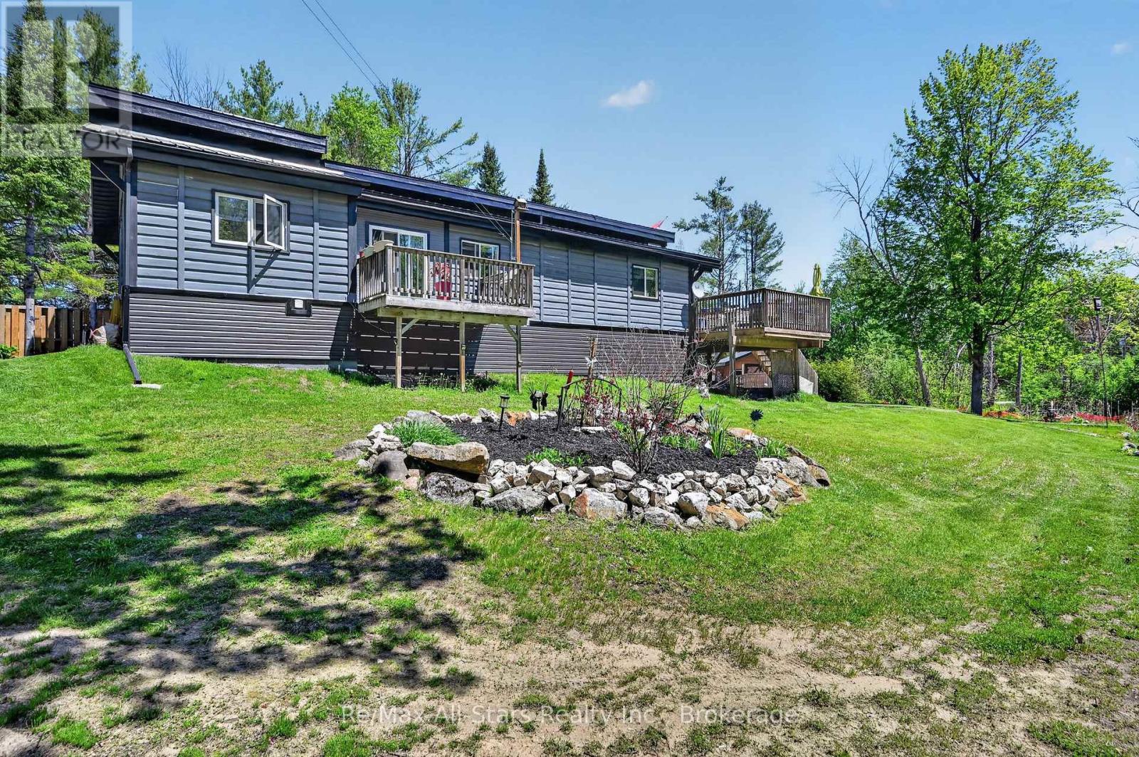 28 PINE RIDGE ROAD - 36