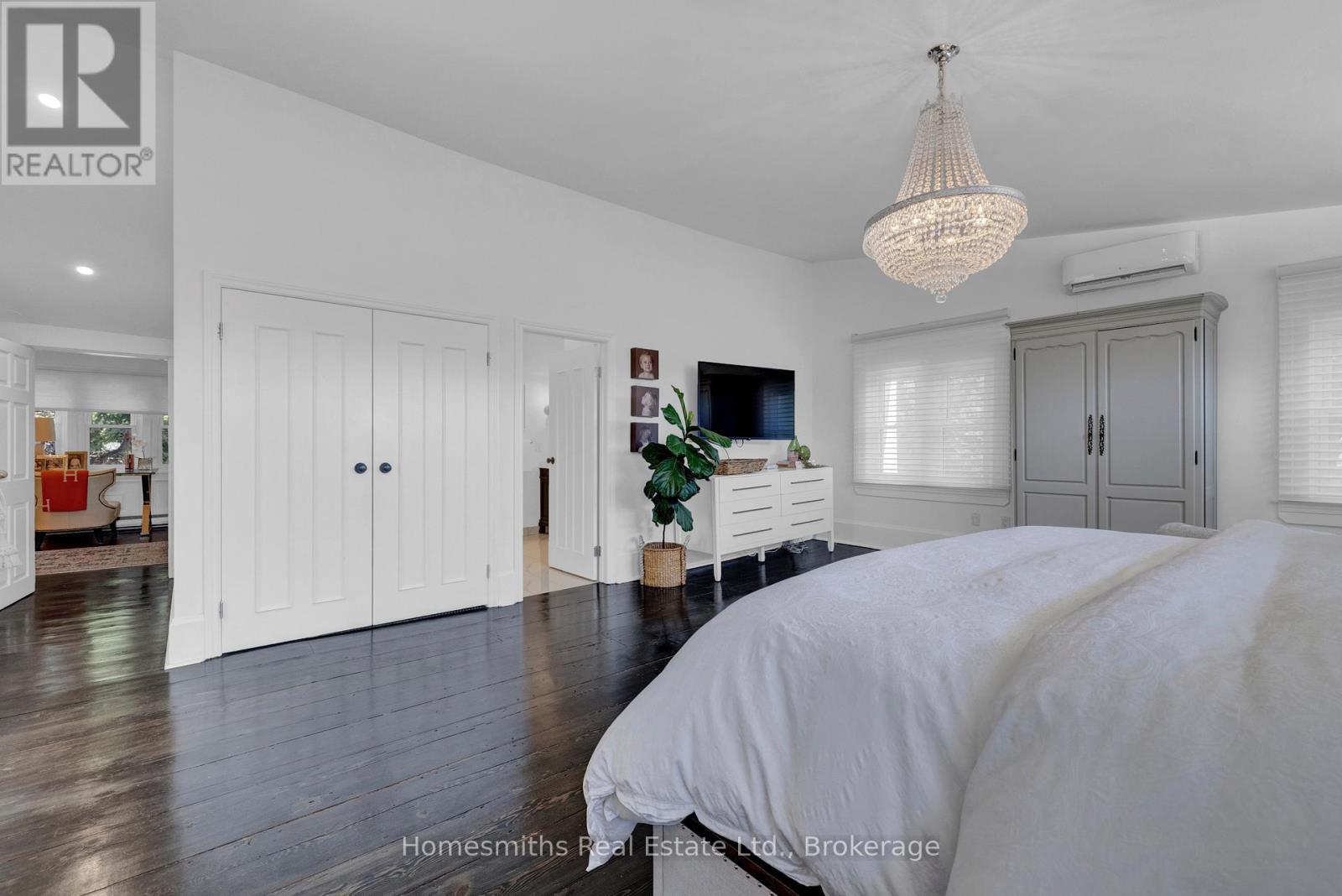 163 ONTARIO STREET - 27
