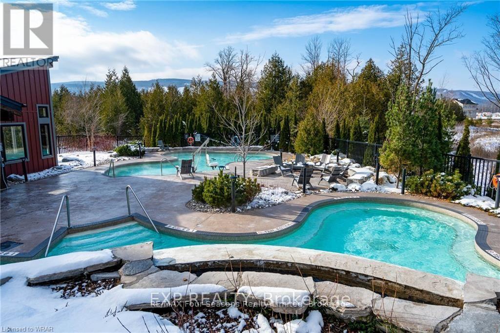 #303 10 BEAUSOLEIL LANE - 18