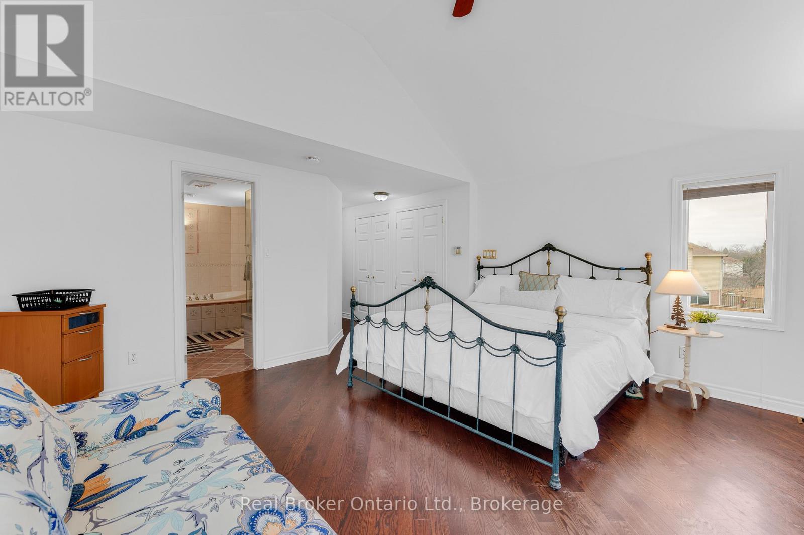 6366 MILLER'S GROVE - 23