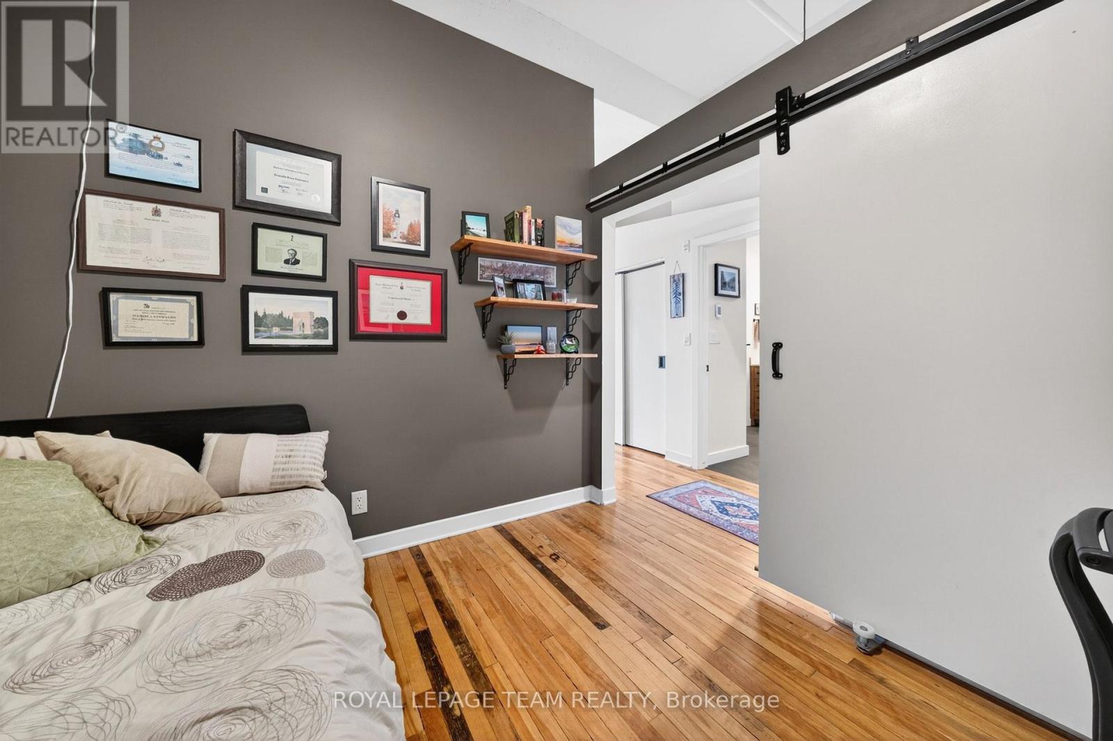 #307 45 SPENCER STREET - 42