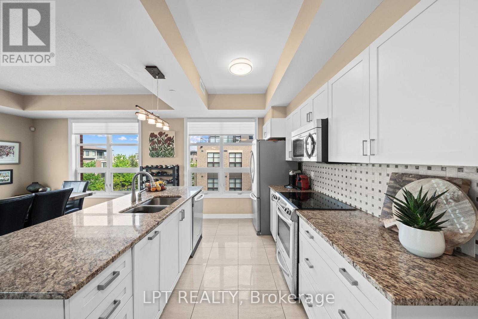 #301 298 GLENROY GILBERT DRIVE - 14